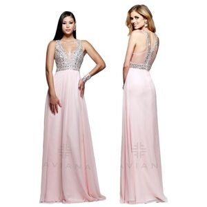 🆕 Faviana  pink rhinestone v neck prom dress women’s size 6